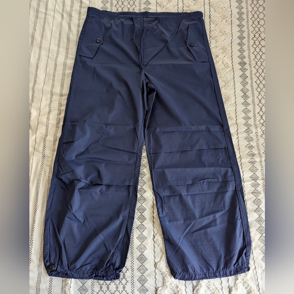 NWB Fireswan Parachute Pants